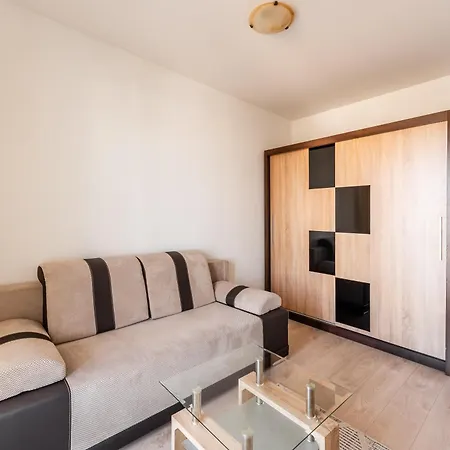 Apartment Baltycka 6a